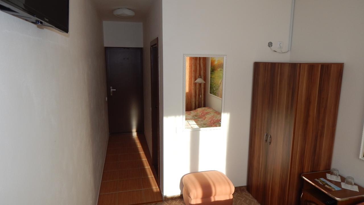 Prezident Otel Dilove Dış mekan fotoğraf
